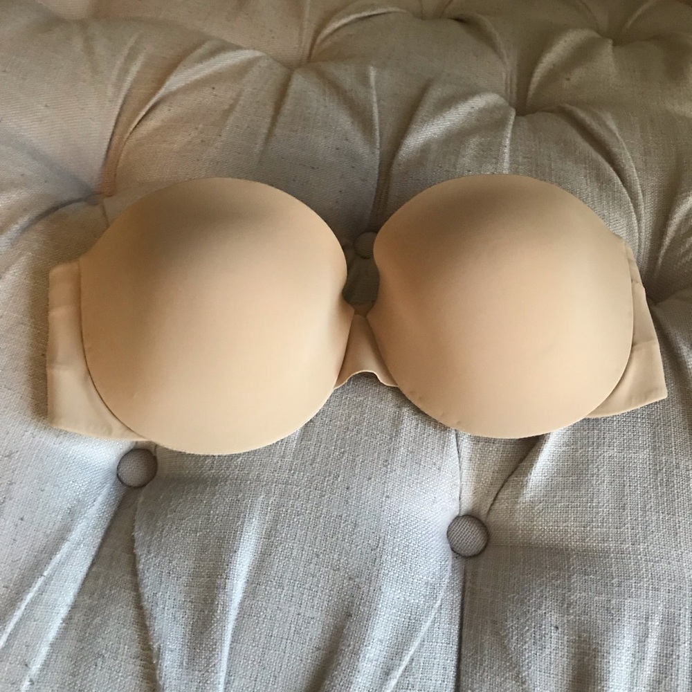 ⚡️SALE ⚡️ GAP Body strapless beige bra 34C